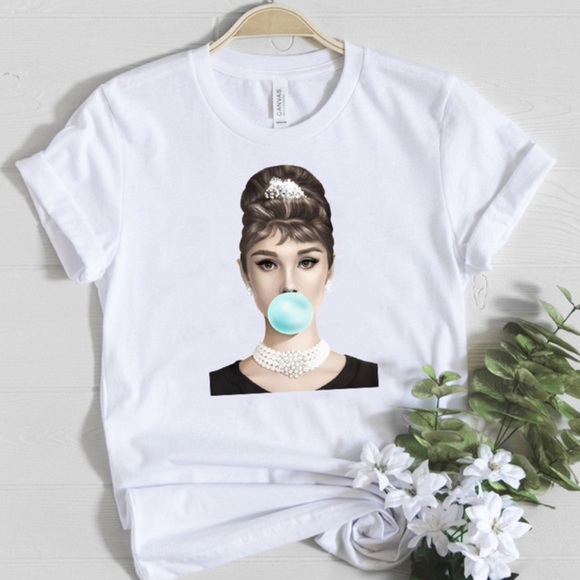 Tops - 🥂HP🥂 Audrey Hepburn Bubble Gum T-Shirt